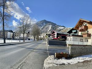 24048099-Ferienwohnung-4-Kaprun-300x225-2