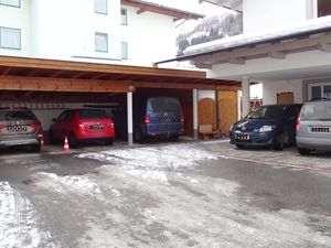 24048099-Ferienwohnung-4-Kaprun-300x225-5