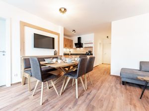 23895137-Ferienwohnung-8-Kaprun-300x225-4