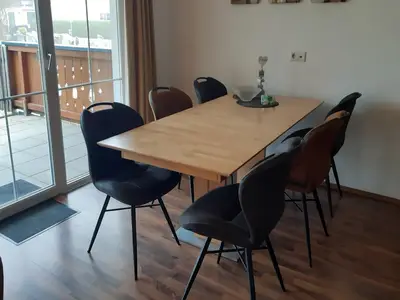 DiningRoom