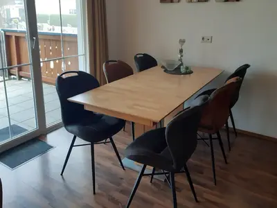 DiningRoom