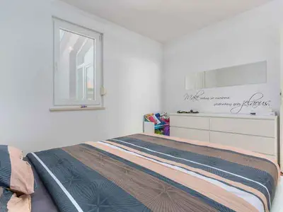 Ferienwohnung für 6 Personen (50 m²) in Karigador 9/10