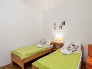 24055993-Ferienwohnung-4-Karlobag-300x225-2