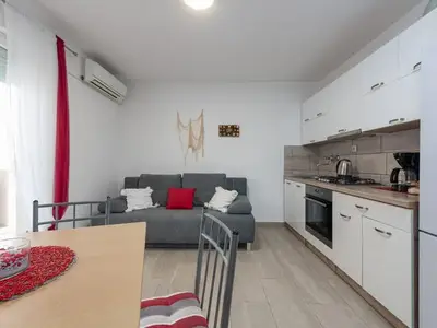 Ferienwohnung für 4 Personen in Karlobag 6/10
