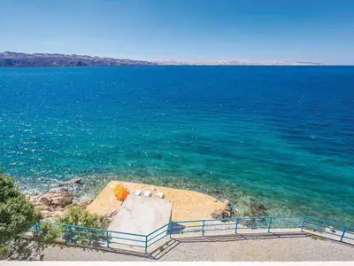 Ferienwohnung für 4 Personen (38 m²) in Karlobag 6/10