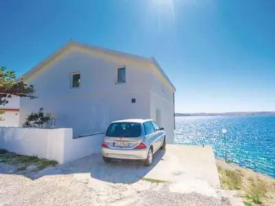 Ferienwohnung für 4 Personen (50 m²) in Karlobag 6/10