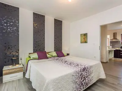 Ferienwohnung für 6 Personen (82 m²) in Karlobag 6/10