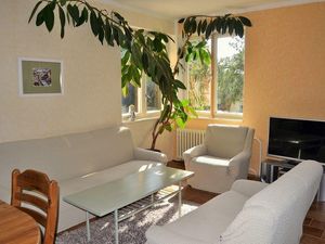 23044347-Ferienwohnung-4-Karlsbad-300x225-2