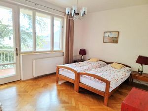 23044347-Ferienwohnung-4-Karlsbad-300x225-5