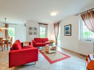 23954935-Ferienwohnung-4-Karlshagen-300x225-3