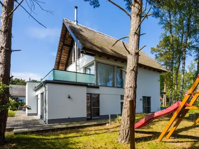 Ferienwohnung für 10 Personen (225 m²) in Karlshagen 1/10