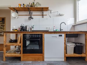 Küche mit Arbeitsfläche