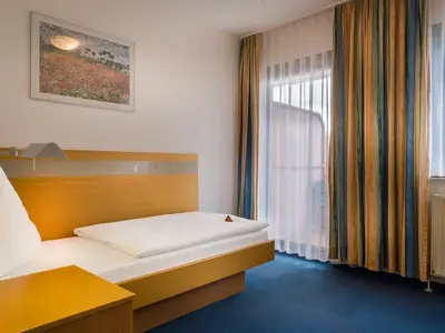 Ferienwohnung für 1 Person (15 m²) in Karlsruhe 3/10