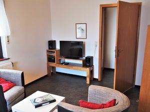 22141015-Ferienwohnung-4-Karlstadt-300x225-2