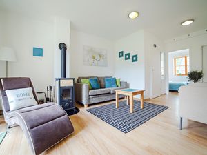 24016837-Ferienwohnung-5-Karpacz-300x225-2