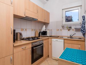 23753797-Ferienwohnung-5-Kastav-300x225-4