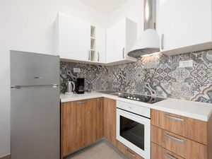 24058954-Ferienwohnung-2-Kastav-300x225-3