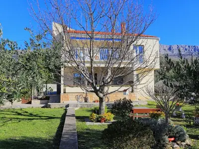 Ferienwohnung für 2 Personen in Kaštel Gomilica 4/10