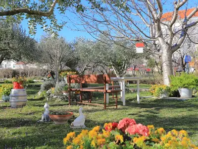 Ferienwohnung für 2 Personen in Kaštel Gomilica 6/10
