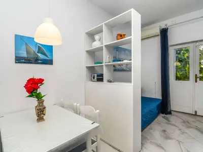 Ferienwohnung für 3 Personen (41 m²) in Kaštel Gomilica 7/10