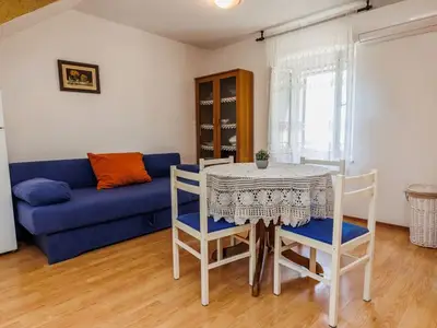 Ferienwohnung für 2 Personen in Kastel Luksic 3/10