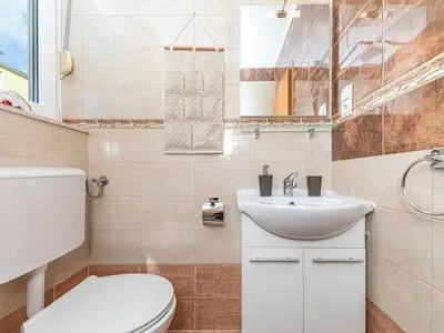 Ferienwohnung für 2 Personen in Kastel Luksic 8/10