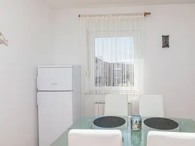 Ferienwohnung für 4 Personen in Kastel Luksic 6/10