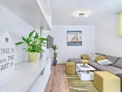 Ferienwohnung für 4 Personen in Kastel Luksic 10/10