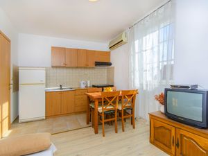 Ferienwohnung für 4 Personen (30 m²) in Kastel Stafilic