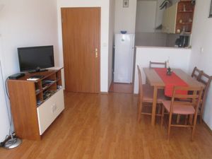 18689028-Ferienwohnung-3-Kastel Stafilic-300x225-2