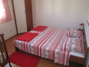 18689028-Ferienwohnung-3-Kastel Stafilic-300x225-4