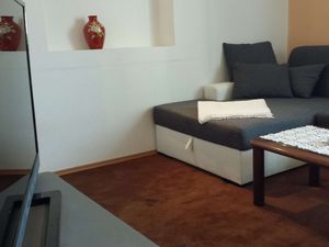 24021248-Ferienwohnung-5-Kastel Stafilic-300x225-2