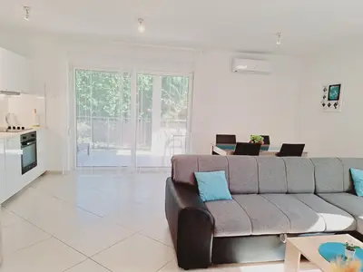 Ferienwohnung für 4 Personen (45 m²) in Kastel Stafilic 5/10