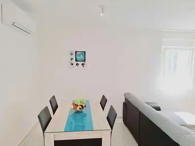 Ferienwohnung für 4 Personen (45 m²) in Kastel Stafilic 8/10