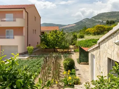 Ferienwohnung für 4 Personen in Kastel Stari 7/10