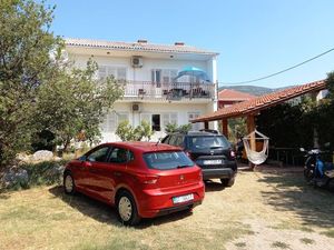 Ferienwohnung für 9 Personen in Kastel Stari