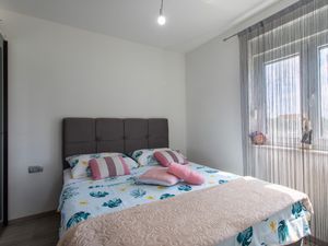 23961302-Ferienwohnung-4-Kastel Stari-300x225-5