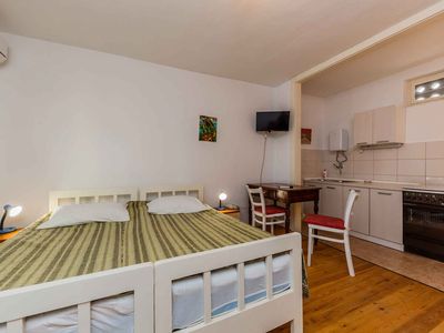 Ferienwohnung für 2 Personen (40 m²) in Kastel Stari 6/10