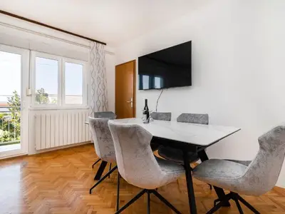 Ferienwohnung für 7 Personen in Kastel Stari 7/10