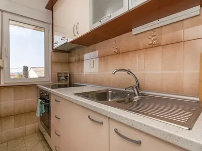 Ferienwohnung für 7 Personen in Kastel Stari 9/10