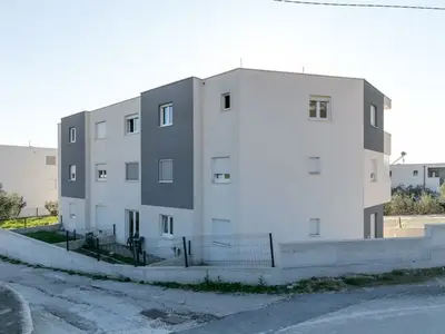 Ferienwohnung für 2 Personen in Kaštel Sućurac 4/10