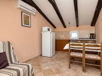 Ferienwohnung für 4 Personen (50 m²) in Kaštelir 4/10