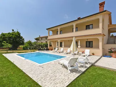 Ferienwohnung für 6 Personen (140 m²) in Kaštelir 5/10