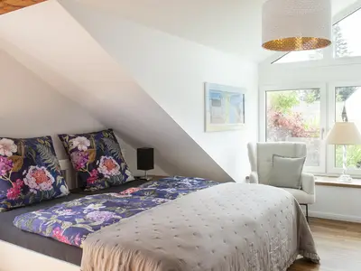 Schlafzimmer 05