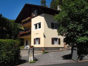 22434965-Ferienwohnung-4-Kastelruth-300x225-1