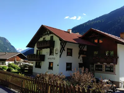 Ferienwohnung für 3 Personen (35 m²) in Kaunertal 8/10