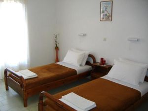 23042649-Ferienwohnung-2-Kavos-300x225-2