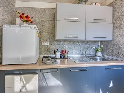 Ferienwohnung für 4 Personen (30 m²) in Kavran 3/10