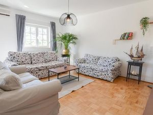 24001457-Ferienwohnung-8-Kašić-300x225-3