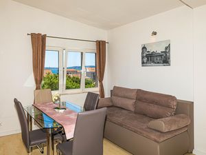 23725657-Ferienwohnung-4-Kaštel Gomilica-300x225-1